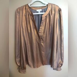 Anthropologie Current Air metallic blouse size M long sleeve v-neck Gold. Lux